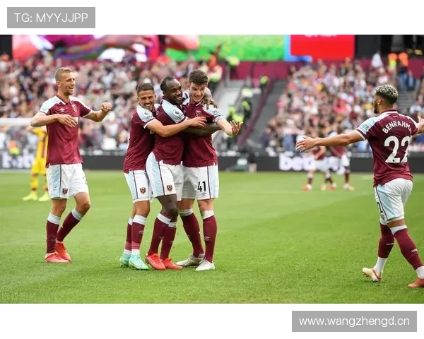 拜仁慕尼黑，豪门地位受冲击：阵容深度短板，内部矛盾开始浮现，战术体系僵化或将撼动德甲霸主根基