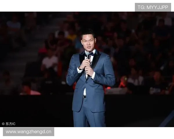 仲满这生活简直不像运动员，连吃个饭都像大明星在走红毯